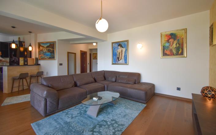 Image No.5-Appartement de 2 chambres à vendre à Kotor