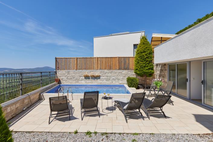 Image No.4-3 Bed Villa for sale