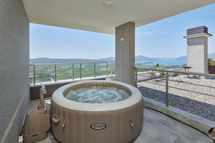 Image No.58-3 Bed Villa for sale