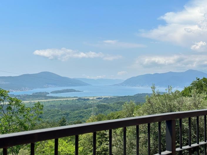 Image No.3-3 Bed Villa for sale