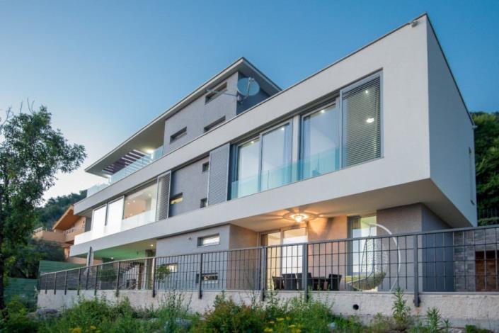 Image No.19-3 Bed Villa for sale