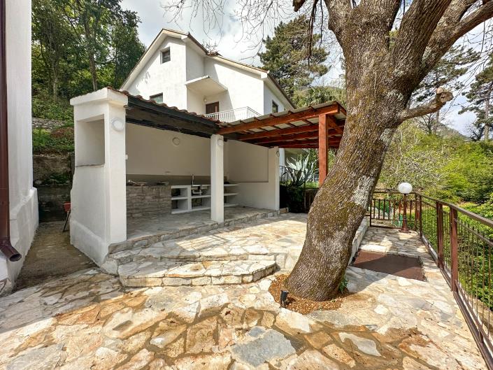 Image No.5-Maison de 4 chambres à vendre à Prcanj