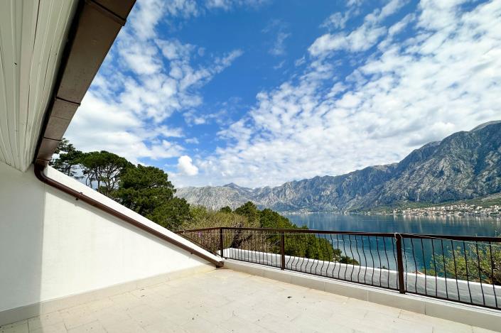 Image No.13-Maison de 4 chambres à vendre à Prcanj