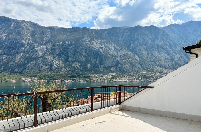 Image No.14-Maison de 4 chambres à vendre à Prcanj