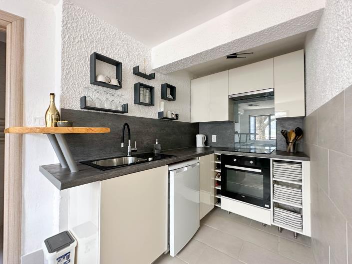 Image No.17-Maison de 4 chambres à vendre à Prcanj