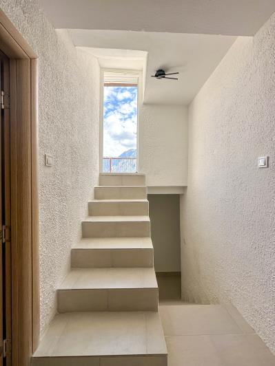 Image No.16-Maison de 4 chambres à vendre à Prcanj