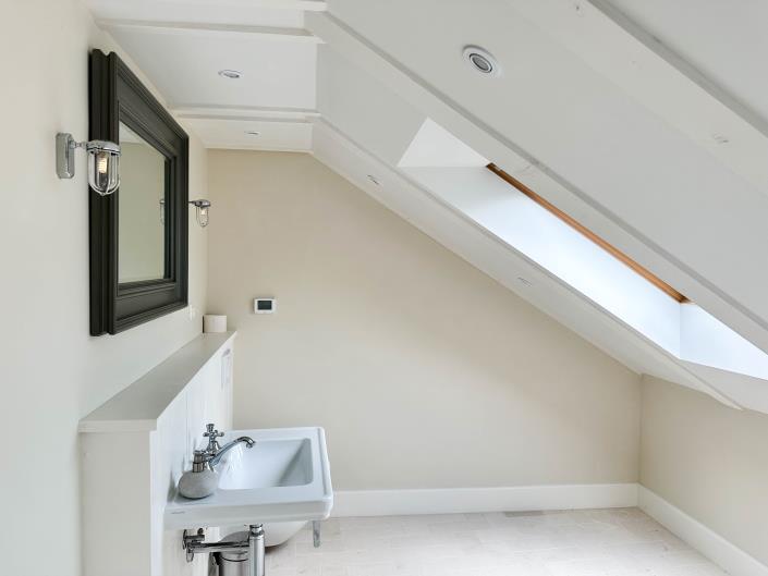 Image No.9-5 Bed Villa for sale