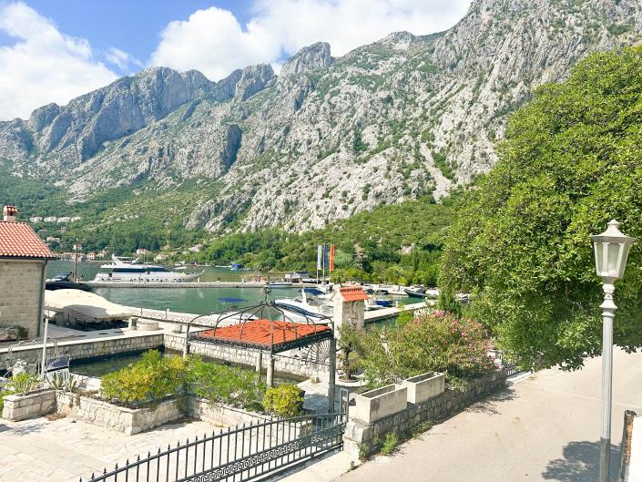 Image No.9-Villa de 4 chambres à vendre à Kotor