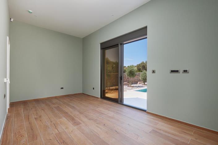 Image No.6-Villa de 6 chambres à vendre à Tivat