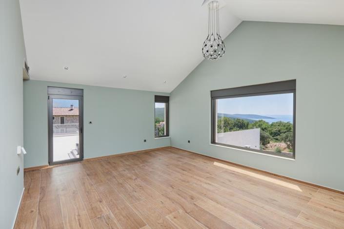 Image No.14-Villa de 6 chambres à vendre à Tivat