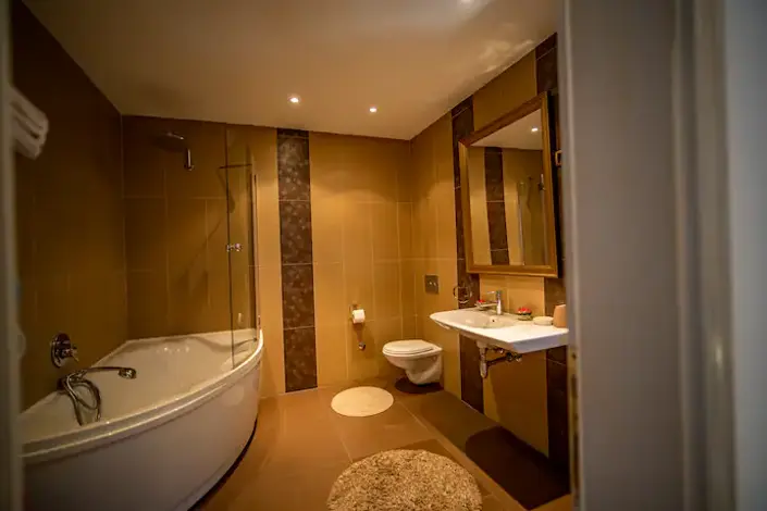 Image No.11-3 Bed Villa / Detached for sale