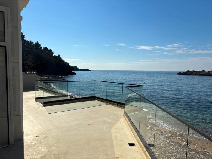 Image No.19-2 Bed Apartment for sale