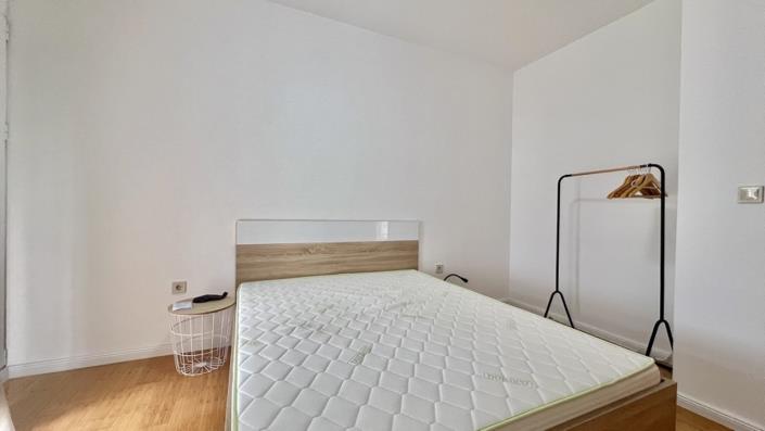 Image No.14-2 Bed Apartment for sale