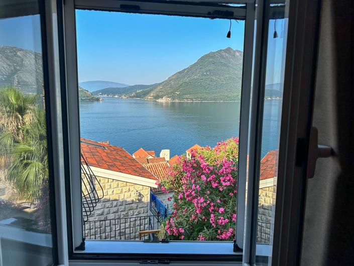 Image No.13-2 Bed Apartment for sale