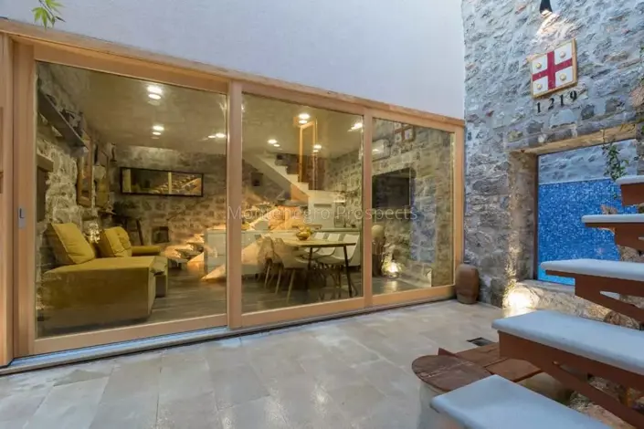 Image No.11-Maison de 3 chambres à vendre à Tivat