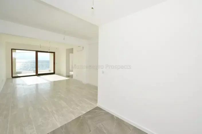 Image No.12-3 Bed Apartment for sale