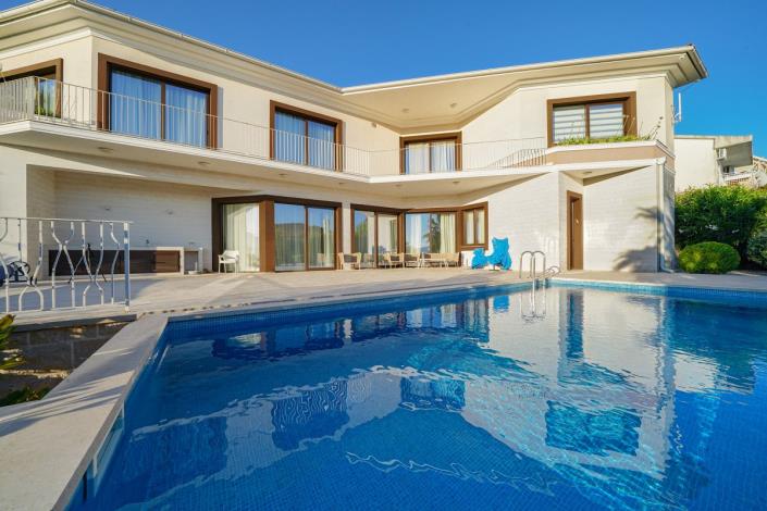 Image No.7-4 Bed Villa for sale