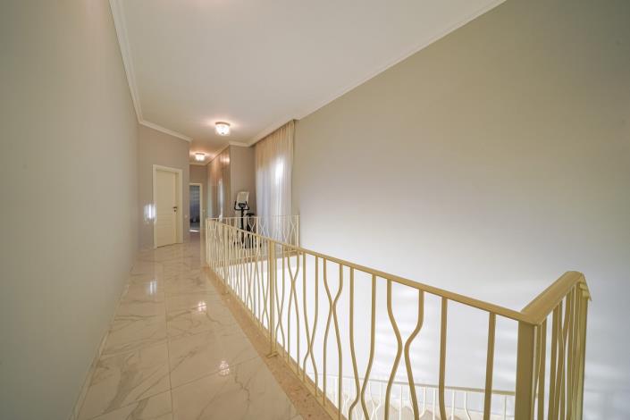 Image No.24-4 Bed Villa for sale