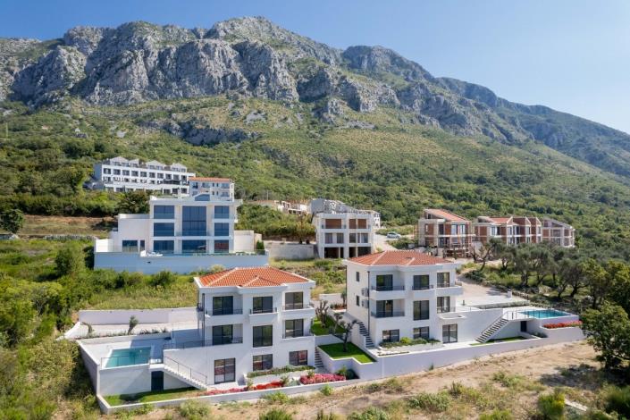 Image No.4-Villa de 5 chambres à vendre à Budva