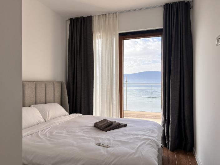 Image No.15-2 Bed Apartment for sale