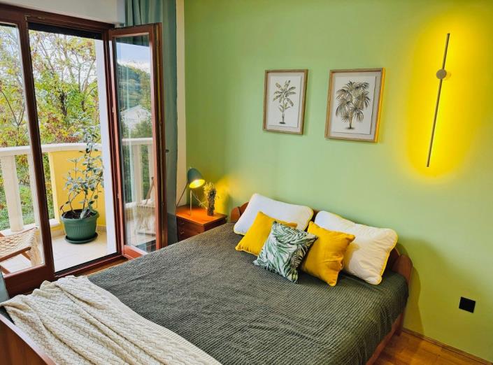 Image No.8-3 Bed Apartment for sale