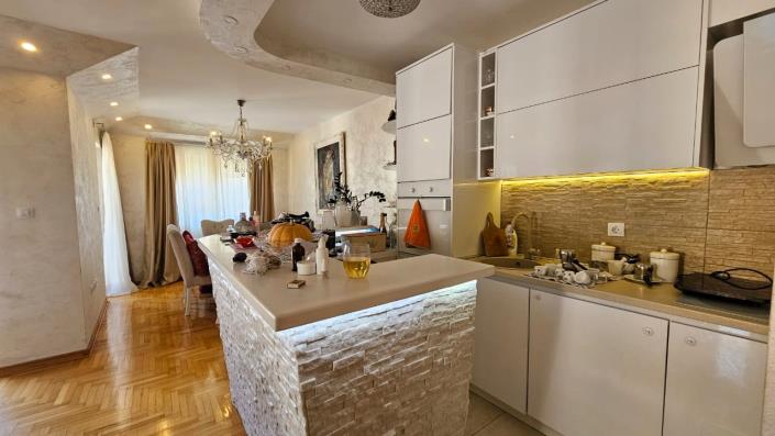 Image No.4-Appartement de 2 chambres à vendre à Budva