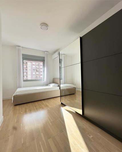 Image No.5-3 Bed Apartment for sale