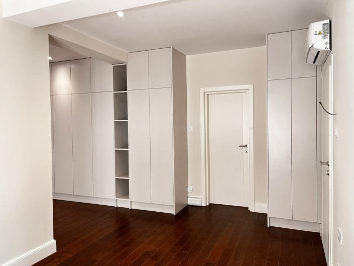 Image No.18-3 Bed Apartment for sale