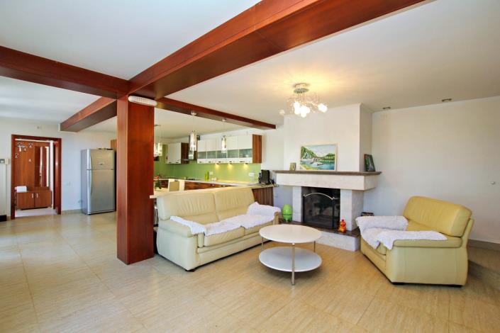 Image No.8-Maison de 5 chambres à vendre à Dobre Vode