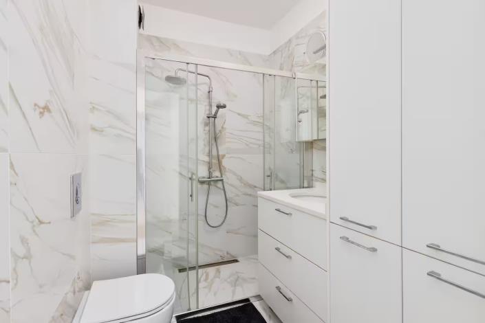 Image No.13-2 Bed Apartment for sale