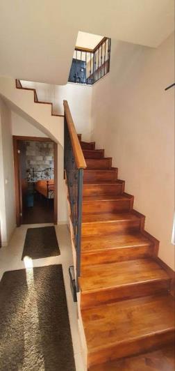 Image No.6-Villa de 2 chambres à vendre à Budva