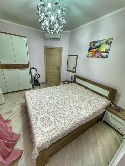 Image No.2-Appartement de 2 chambres à vendre à Dobre Vode