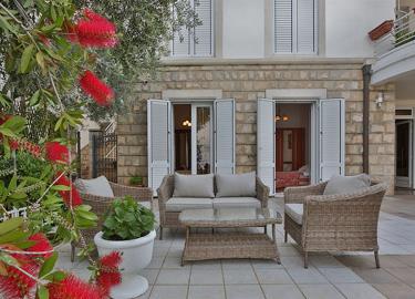 77058-villa-Sv-Stefan--13-_1111x800