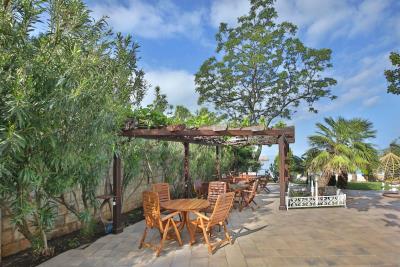 77058-villa-Sv-Stefan--32-_1200x800