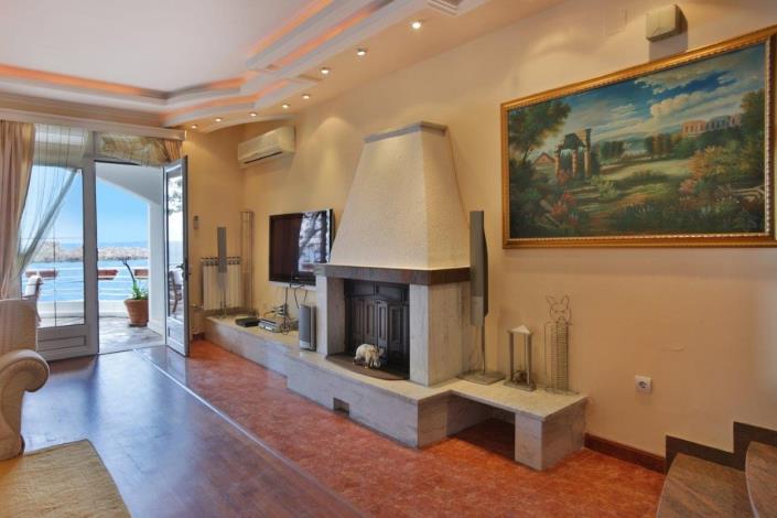 Image No.11-Villa de 13 chambres à vendre à Sveti Stefan