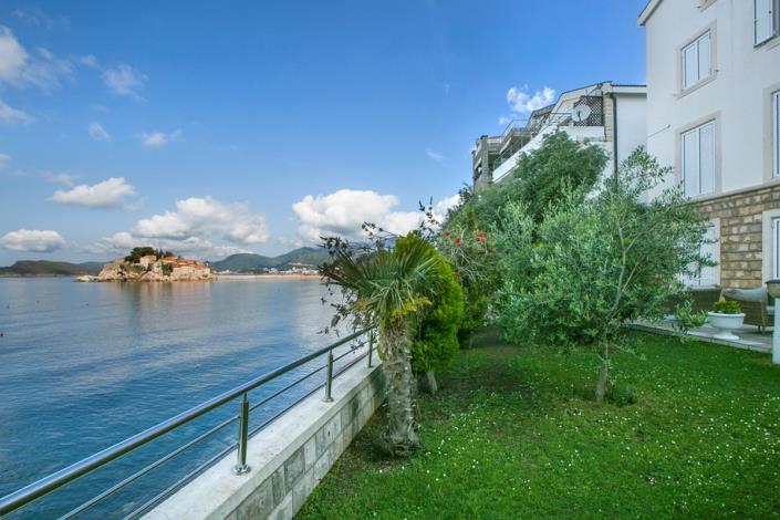 Image No.14-Villa de 13 chambres à vendre à Sveti Stefan