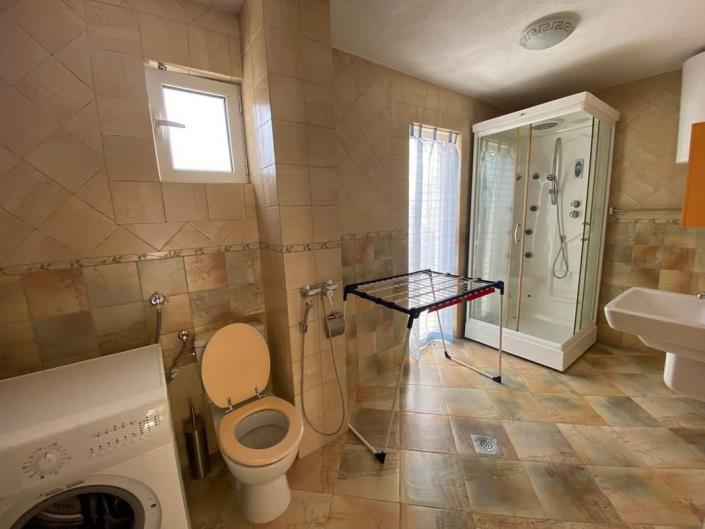 Image No.18-Maison de 5 chambres à vendre à Herceg Novi