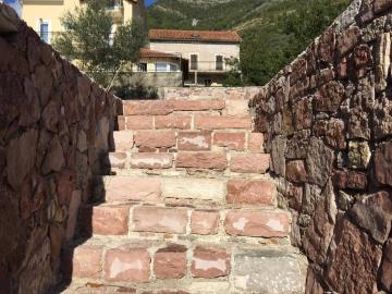 77063-Kuca-Kamenari--10-_1067x800