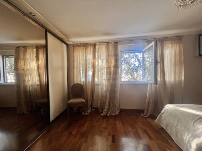 Image No.14-Maison de 4 chambres à vendre à Bar