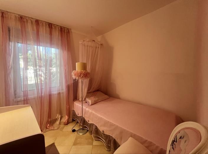 Image No.19-Maison de 4 chambres à vendre à Bar