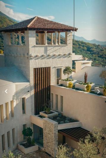 Image No.24-Villa de 7 chambres à vendre à Donja Lastva