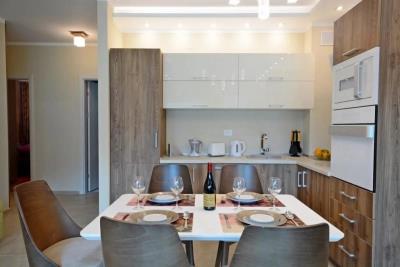 77068-stan-Becici--1-_1200x800