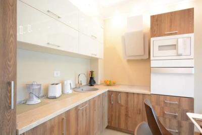 77068-stan-Becici--13-_1200x800