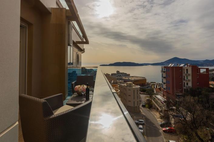 Image No.10-2 Bed Penthouse for sale