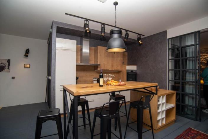 Image No.11-2 Bed Apartment for sale