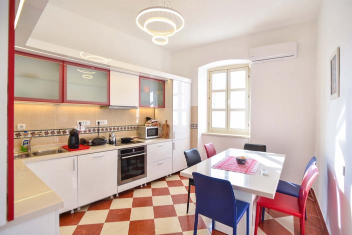 Image No.6-Appartement de 2 chambres à vendre à Budva