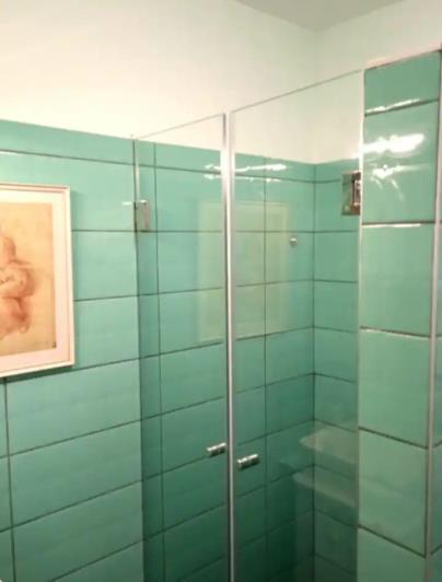 Image No.25-2 Bed Villa for sale