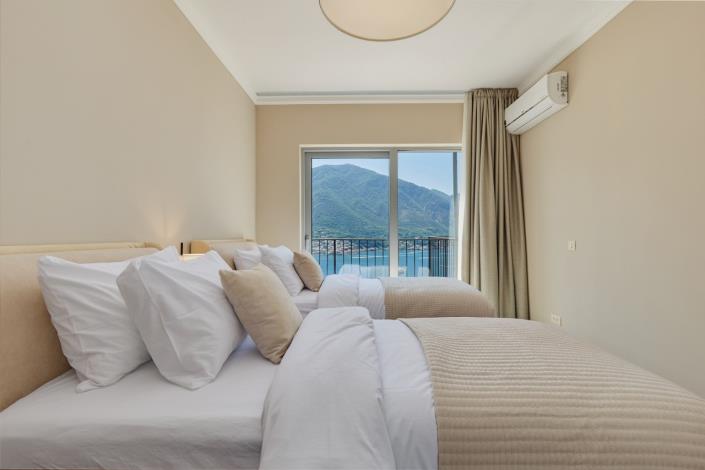 Image No.6-3 Bed Apartment for sale