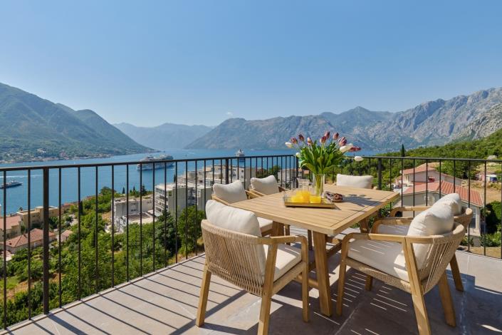 Image No.3-3 Bed Apartment for sale