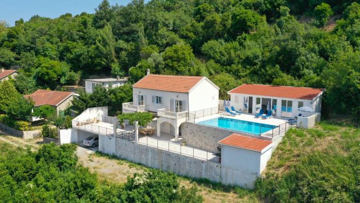 Image No.21-Villa de 4 chambres à vendre à Budva